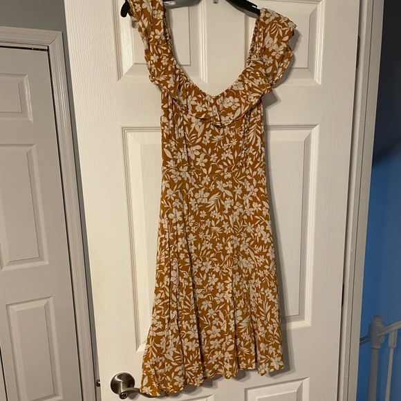 Old Navy Dresses & Skirts - NWT Old Navy summer dress